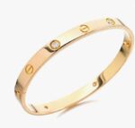 Anti Tarnished multi-layered band design  with coil detailing with row of sparkling crystals
