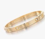 Anti Tarnished multi-layered band design  with coil detailing with row of sparkling crystals - Image 2