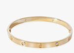 Anti Tarnished multi-layered band design  with coil detailing with row of sparkling crystals - Image 4