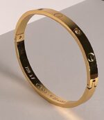 Anti Tarnished multi-layered band design  with coil detailing with row of sparkling crystals - Image 8