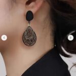 Retro Black Hollow Pattern Earrings
